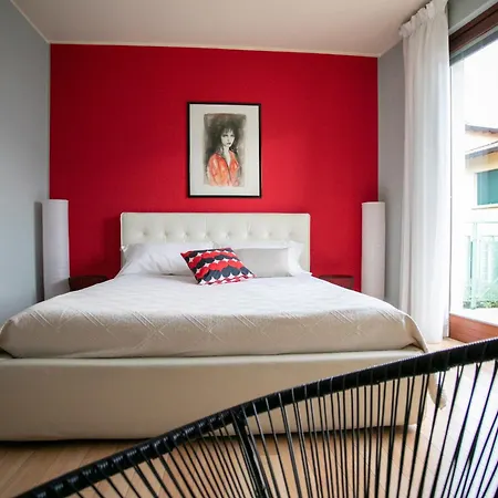 Castello Apartment *